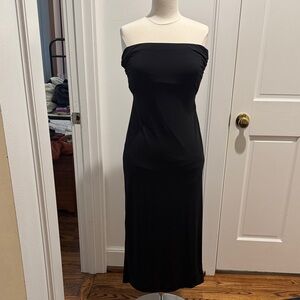 Amour Vert - Chic Black Strapless Dress